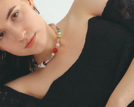 Намисто з різнокольорових намистин