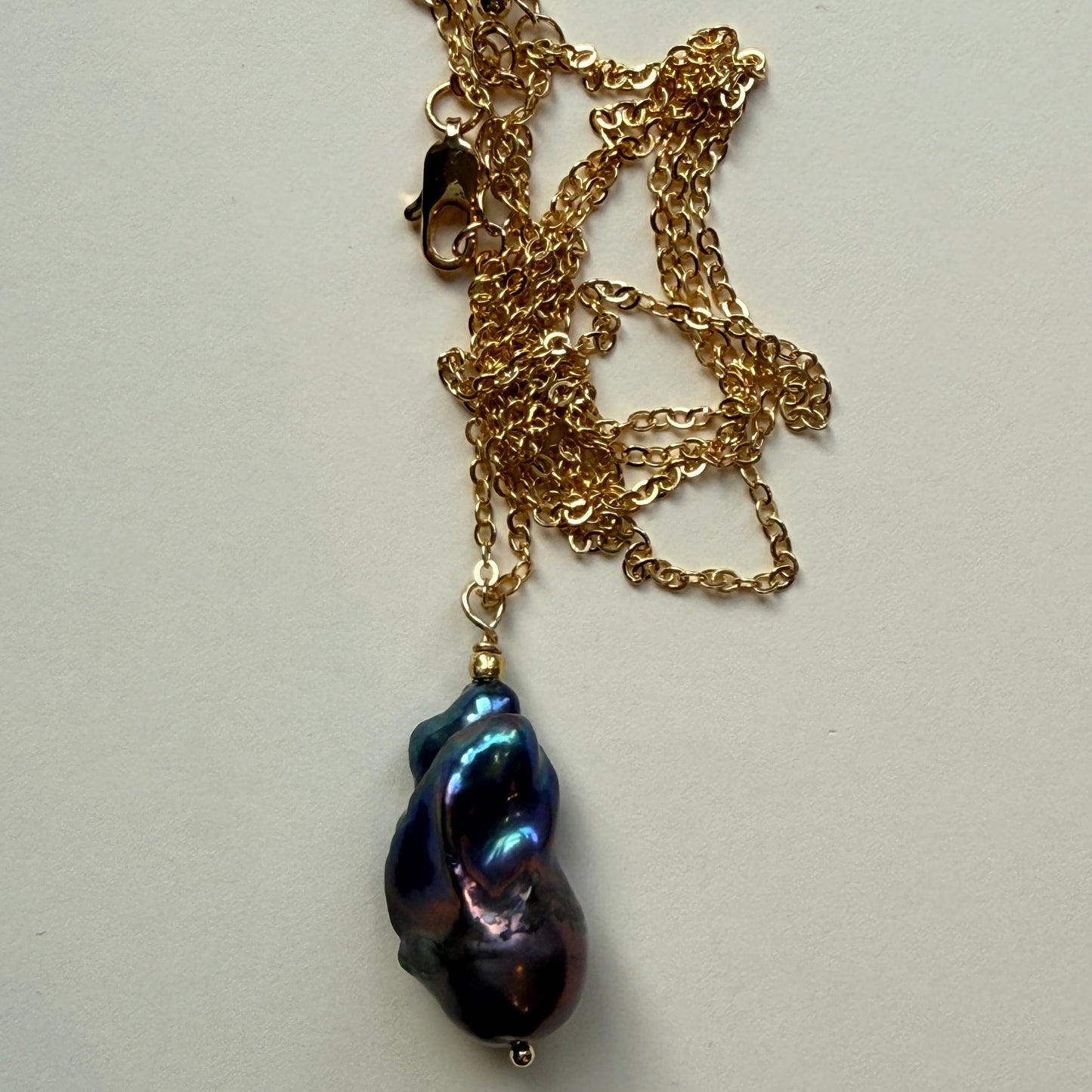 Намисто з барочною перлиною