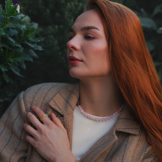 Намисто з рожевого кварцу, яшми та позолоченої фурнітури