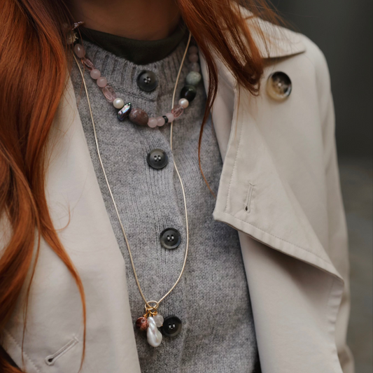 Намисто з барокової перлини та міксу натуральних каменів