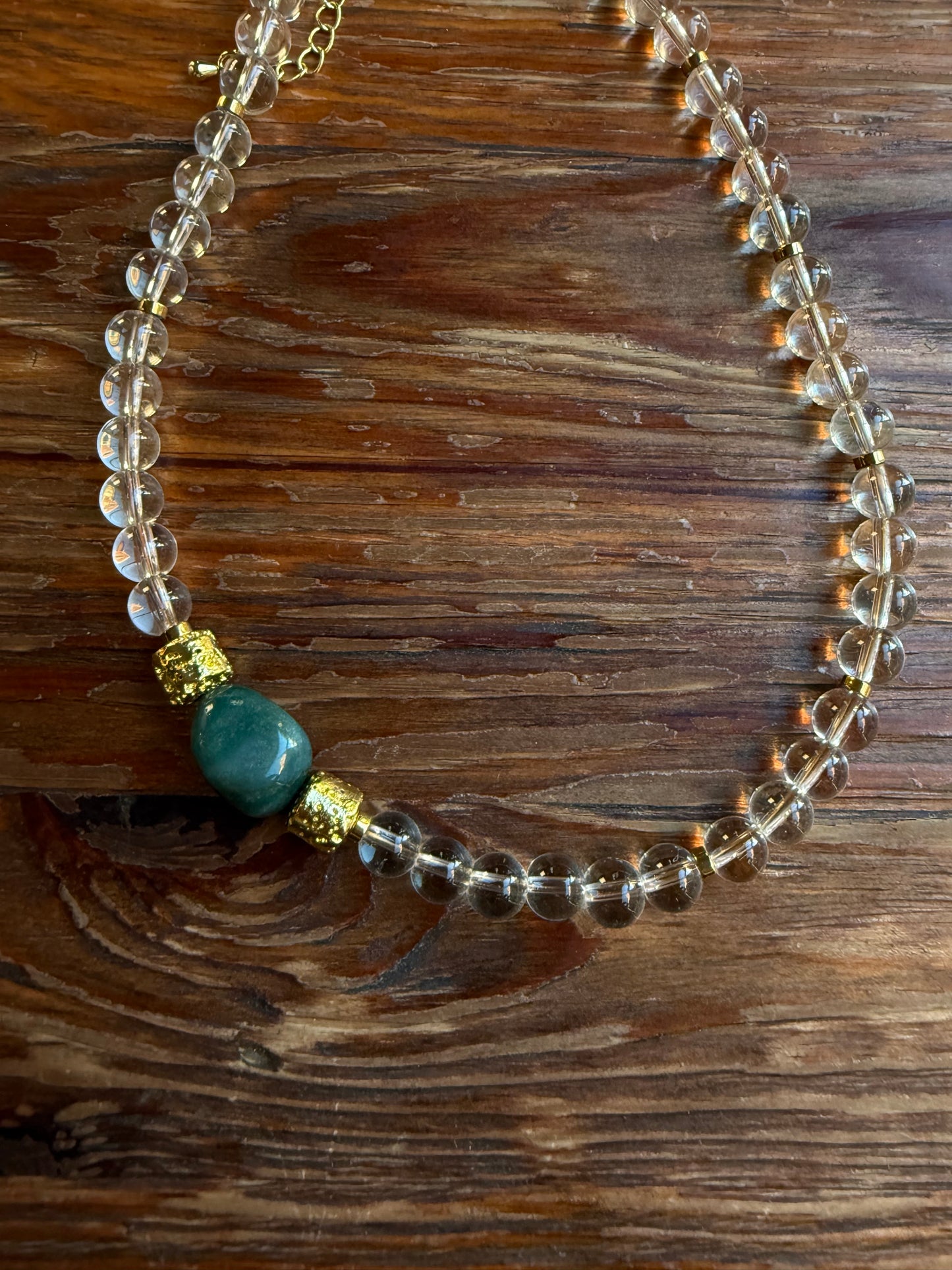 Намисто з гірського кришталю, яшми та позолоченої лави