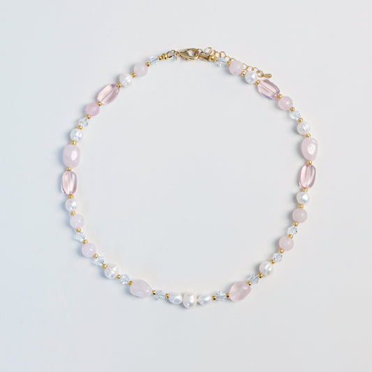 Кольє з перлів, рожевого кварцу та чеського кришталю