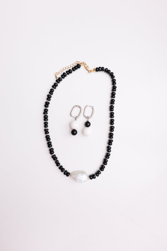 Kolczyki z czarnego agatu